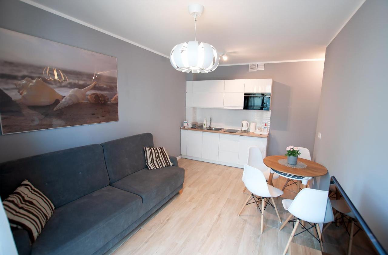 Apartament Ikar - 2 Pokojowy Przy Morzu Z Balkonem 포비에로보 외부 사진