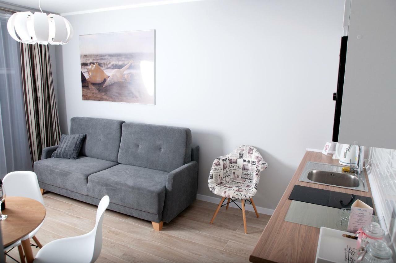 Apartament Ikar - 2 Pokojowy Przy Morzu Z Balkonem 포비에로보 외부 사진